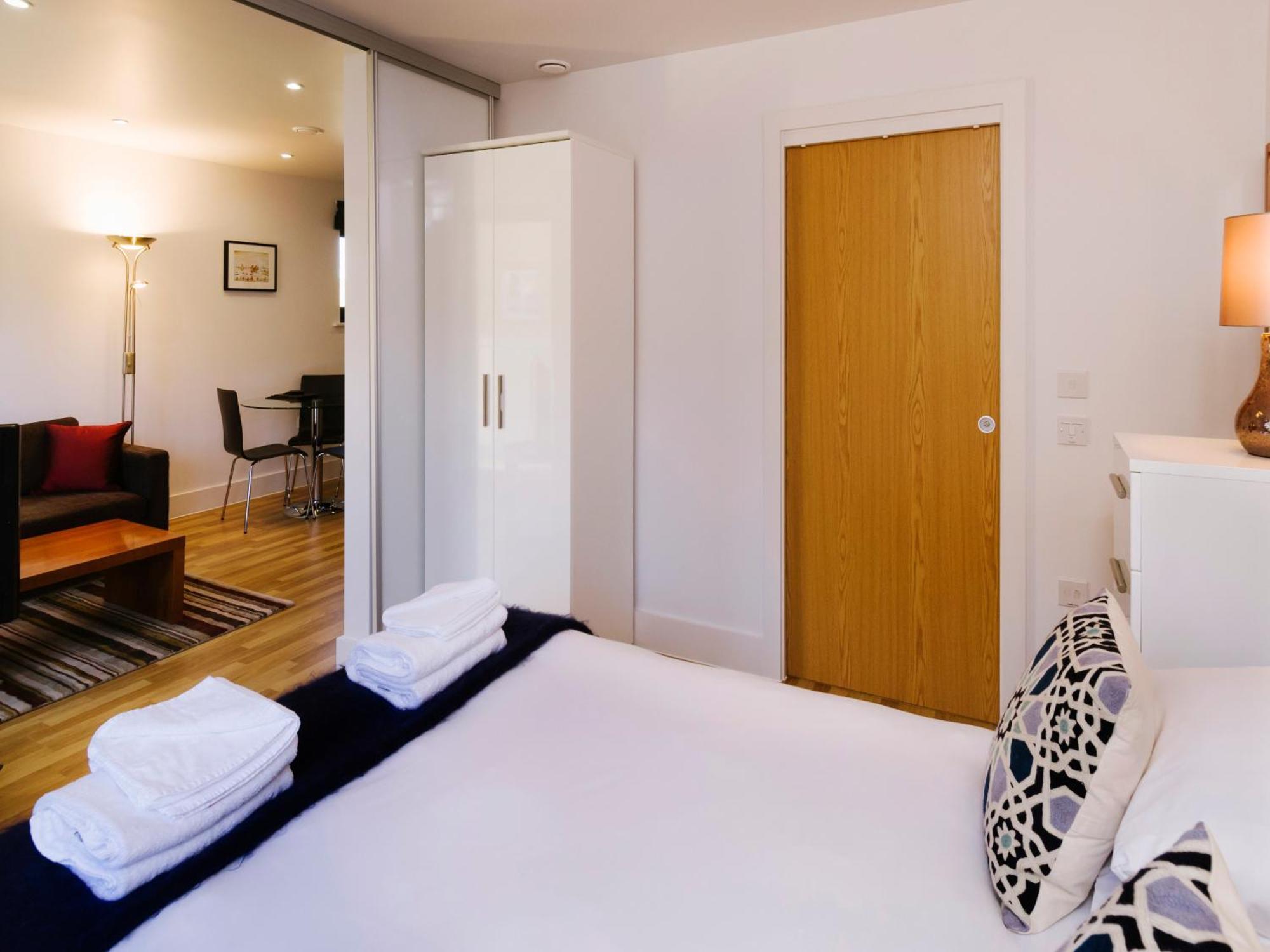 Your Space Apartments - Eden House เคมบริดจ์ ภายนอก รูปภาพ