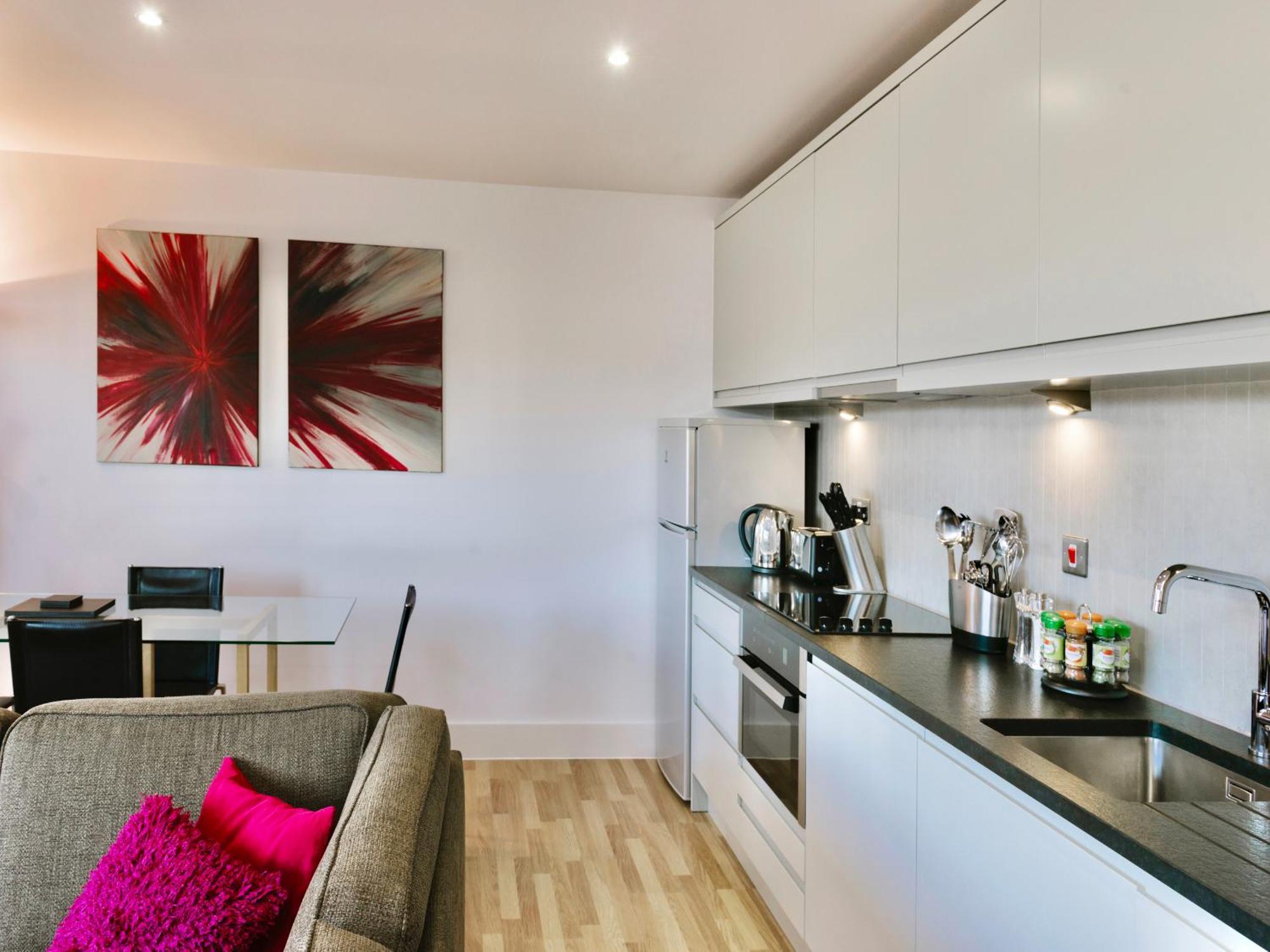Your Space Apartments - Eden House เคมบริดจ์ ภายนอก รูปภาพ