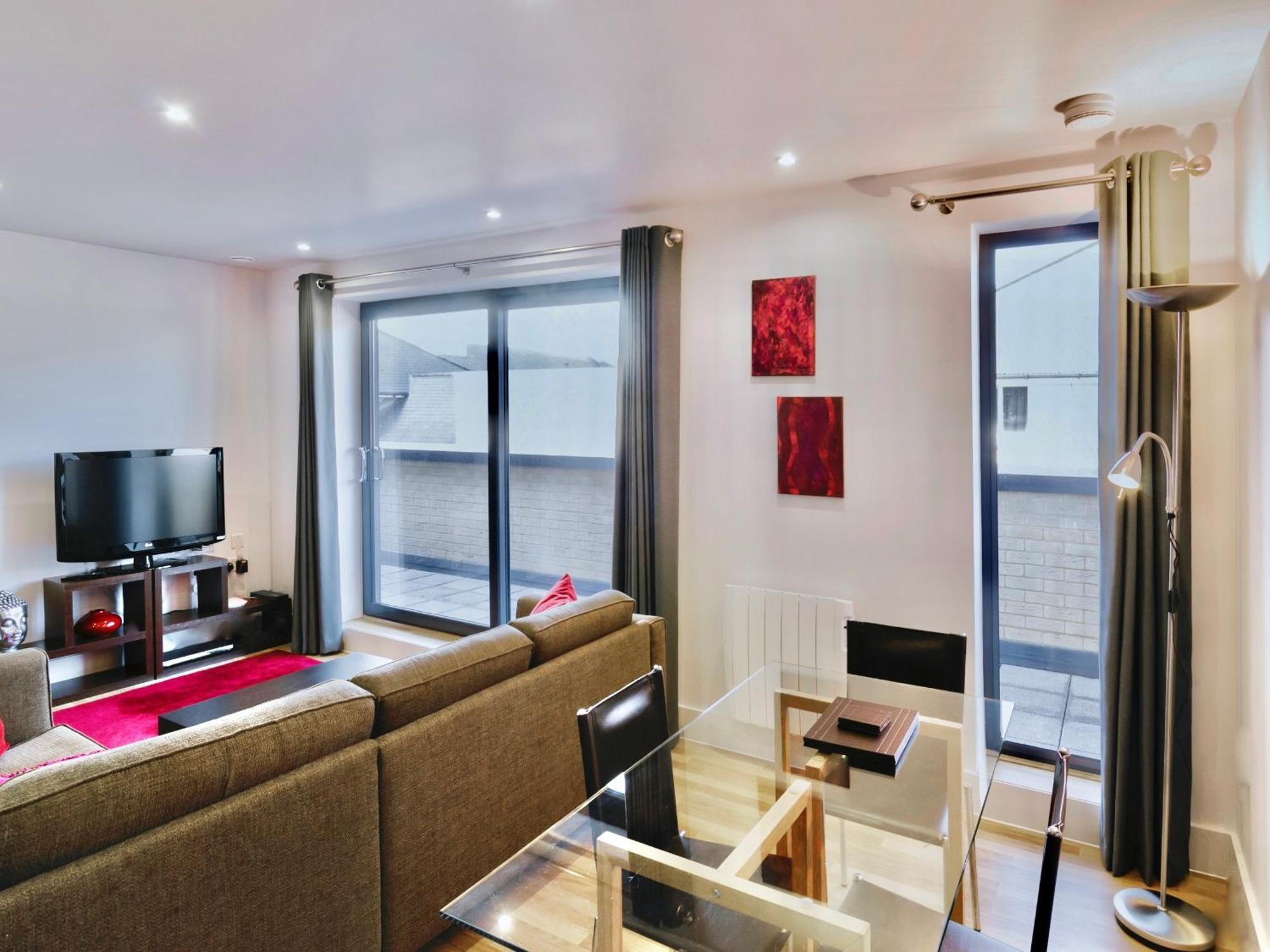 Your Space Apartments - Eden House เคมบริดจ์ ภายนอก รูปภาพ