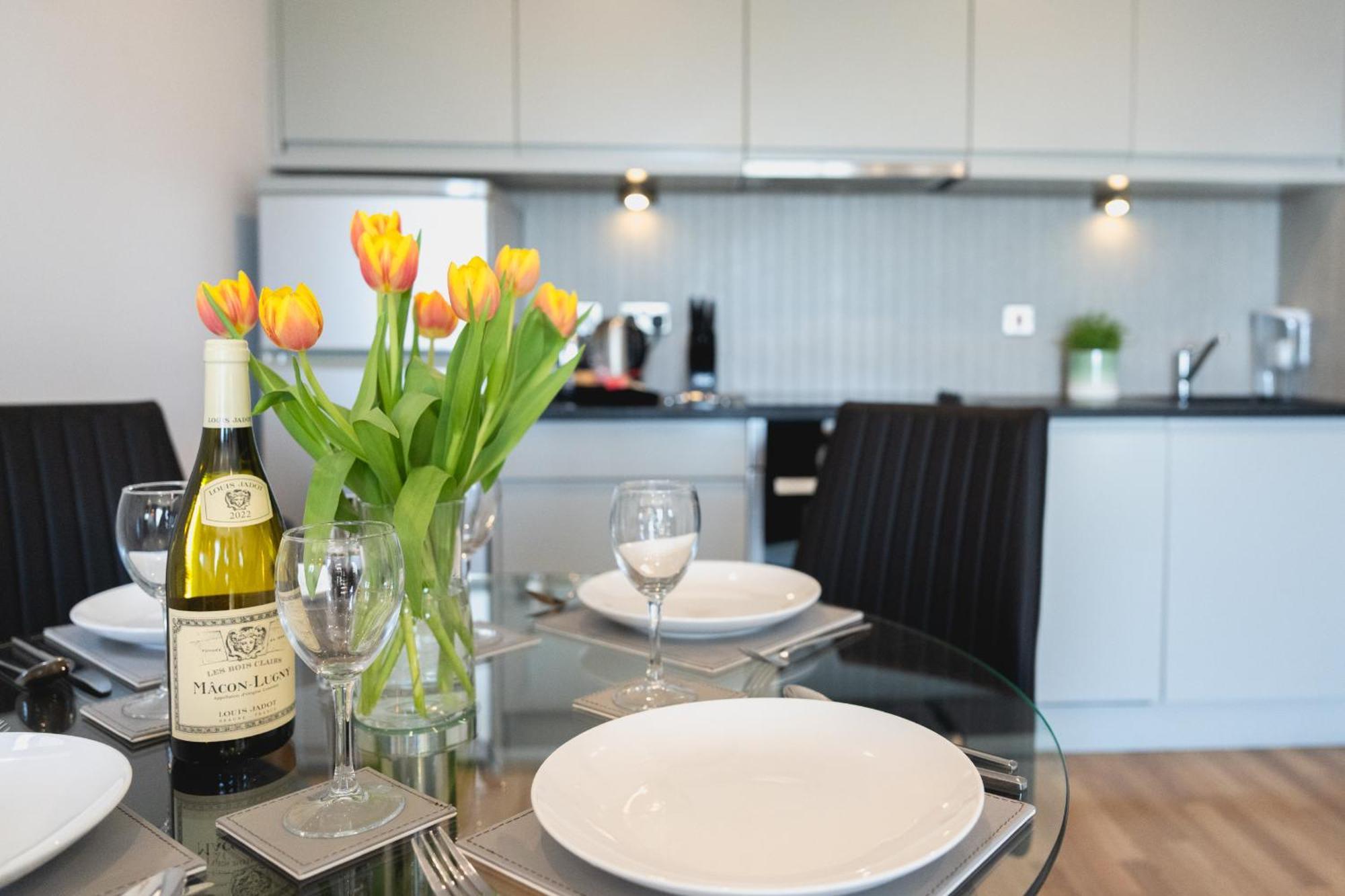Your Space Apartments - Eden House เคมบริดจ์ ภายนอก รูปภาพ
